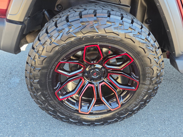 Used 2021 Jeep Wrangler Unlimited Willys image 24