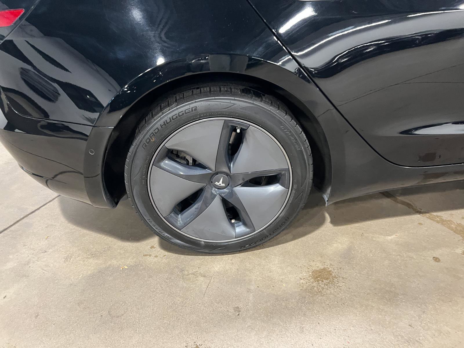 Used 2019 Tesla Model 3 Long Range image 38