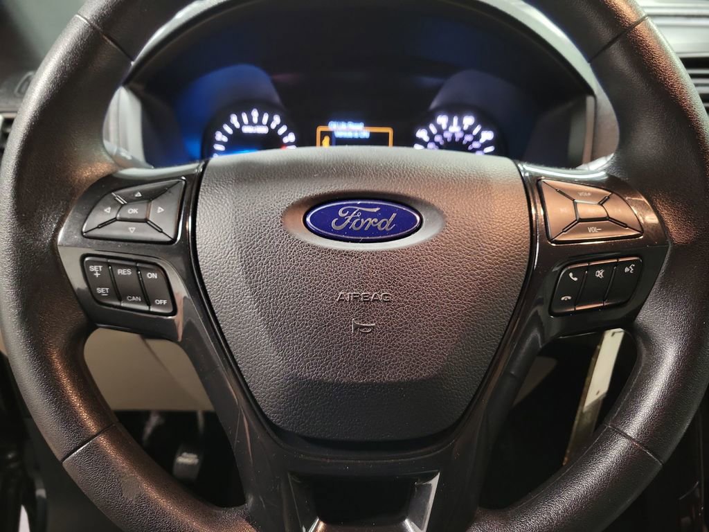 Used 2019 Ford Explorer FWD image 18