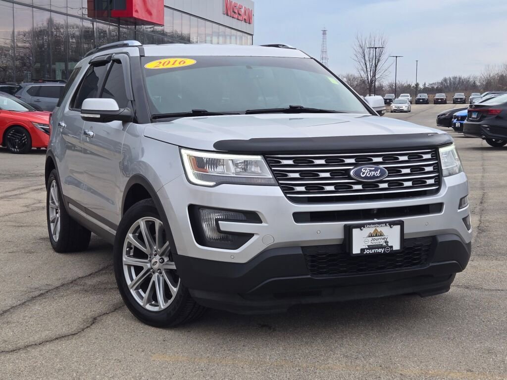 Used 2016 Ford Explorer Limited image 4