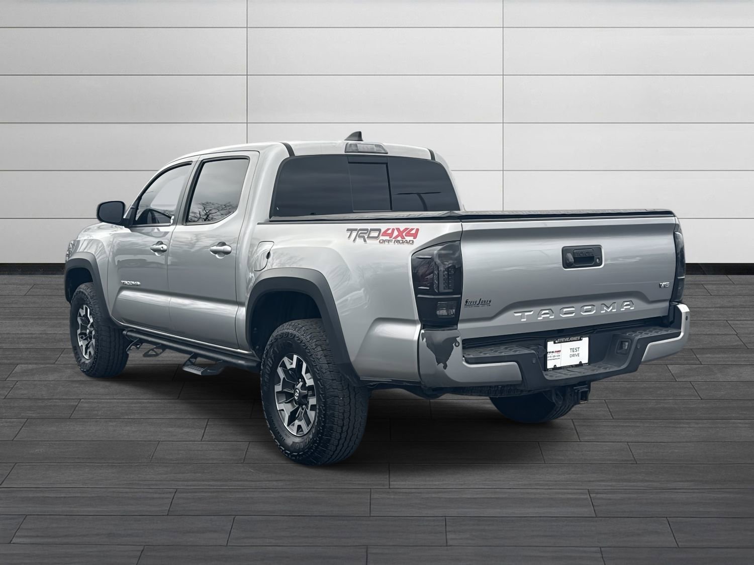 Used 2021 Toyota Tacoma TRD Off-Road w/ Technology Package image 6