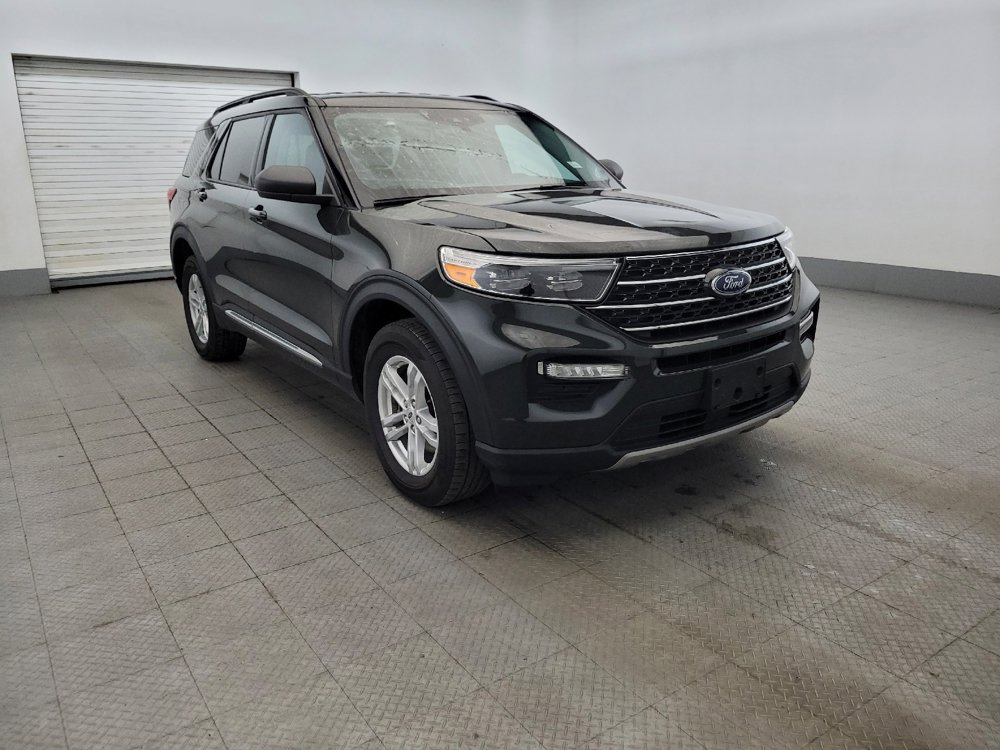 Used 2023 Ford Explorer XLT w/ Equipment Group 202A AWD/4WD image 13