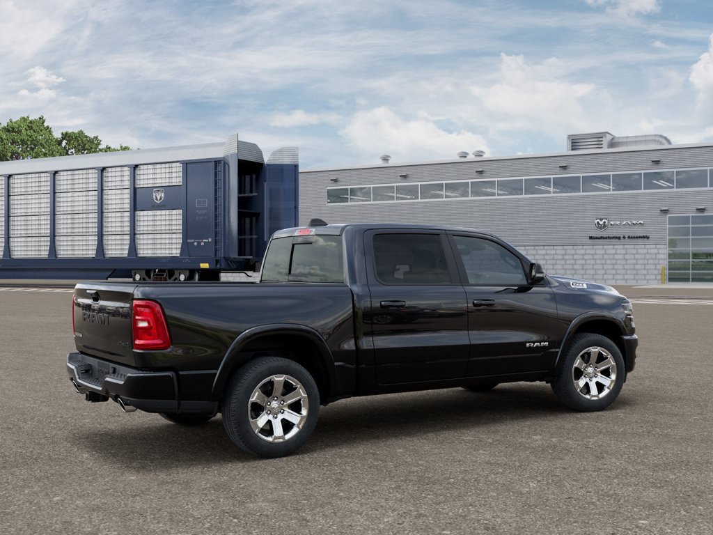 New 2026 RAM 1500 Big Horn AWD/4WD image 4