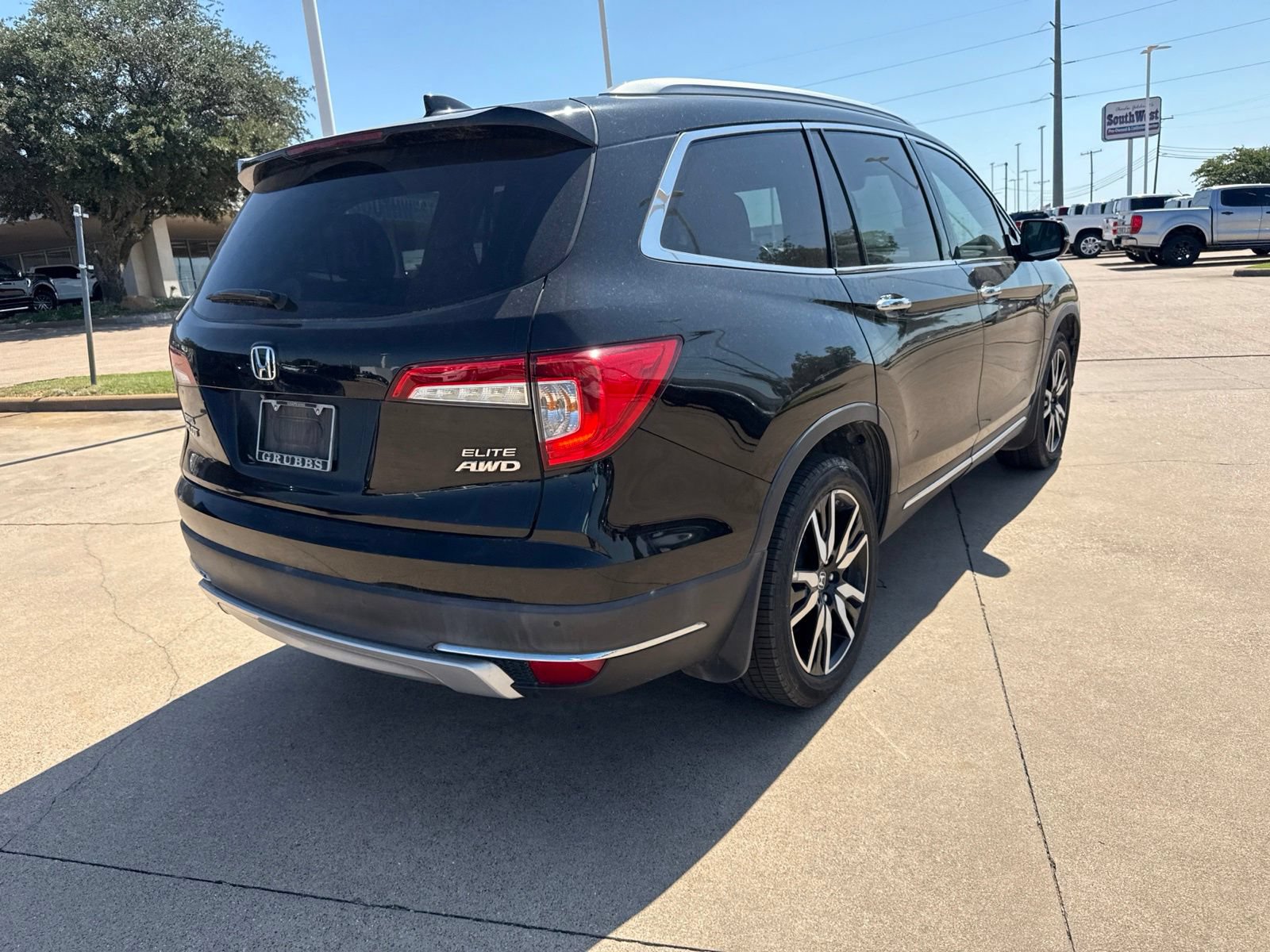 Used 2019 Honda Pilot Elite image 7