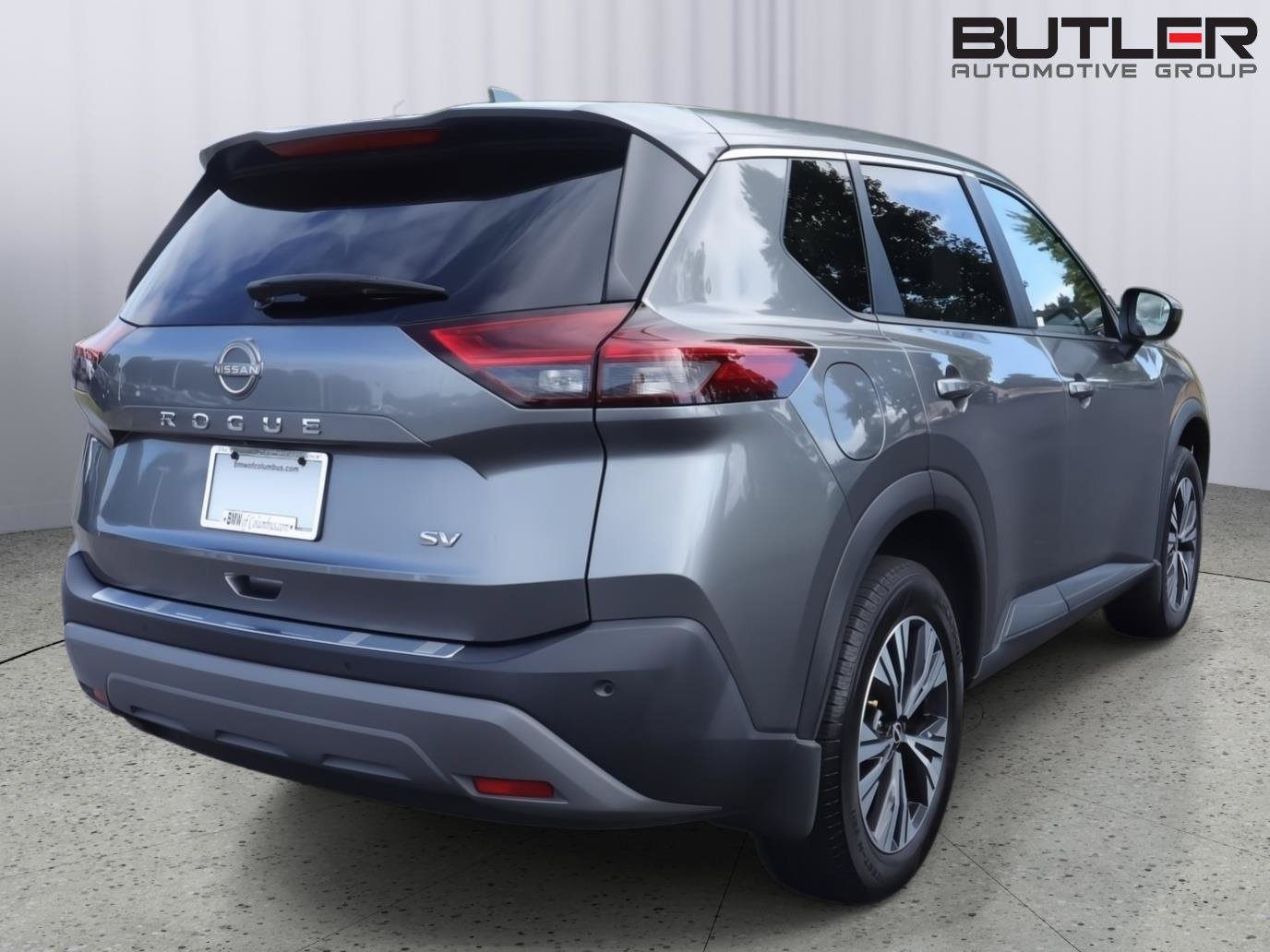 Used 2023 Nissan Rogue SV FWD image 6
