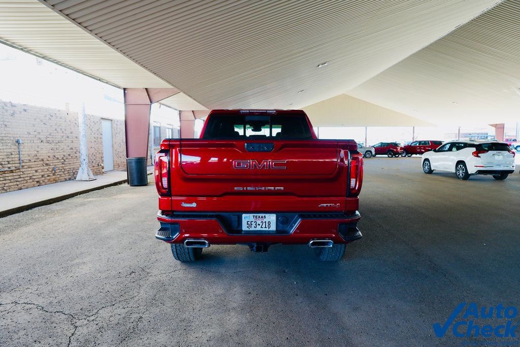 Used 2024 GMC Sierra 1500 AT4 w/ Technology Package image 4