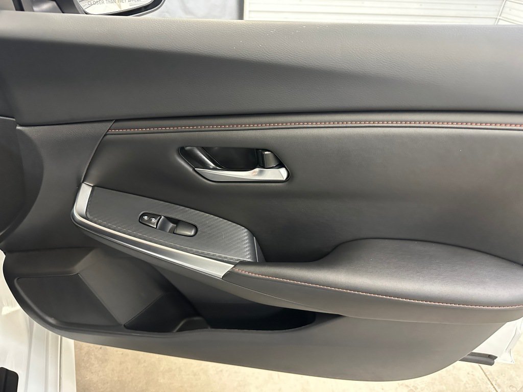 Used 2025 Nissan Sentra SR FWD image 28