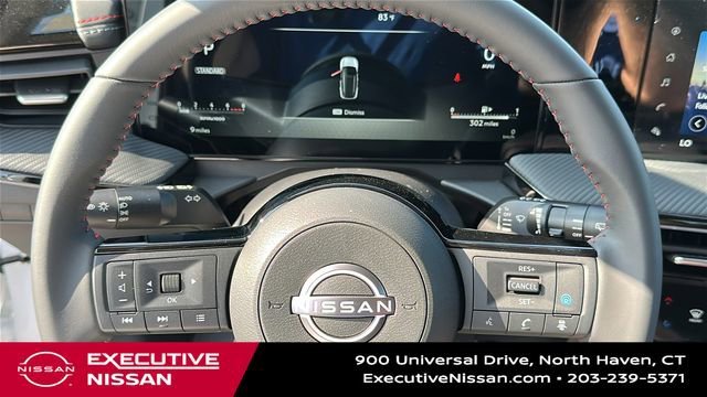 Used 2025 Nissan Kicks SR w/ Illumination Package FWD image 11