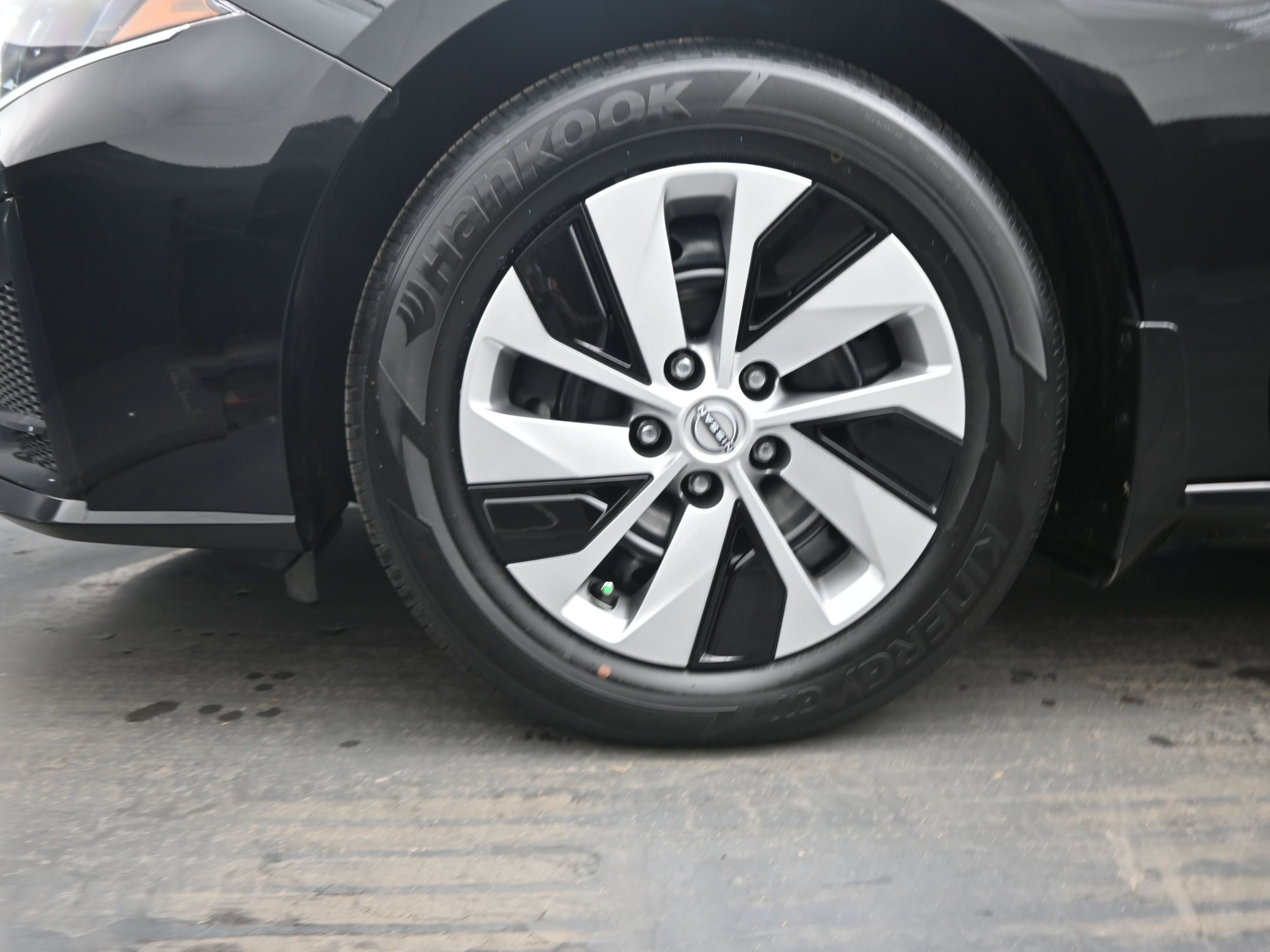 Certified 2025 Nissan Altima 2.5 S image 9