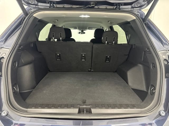 Used 2018 Chevrolet Equinox LT FWD image 25