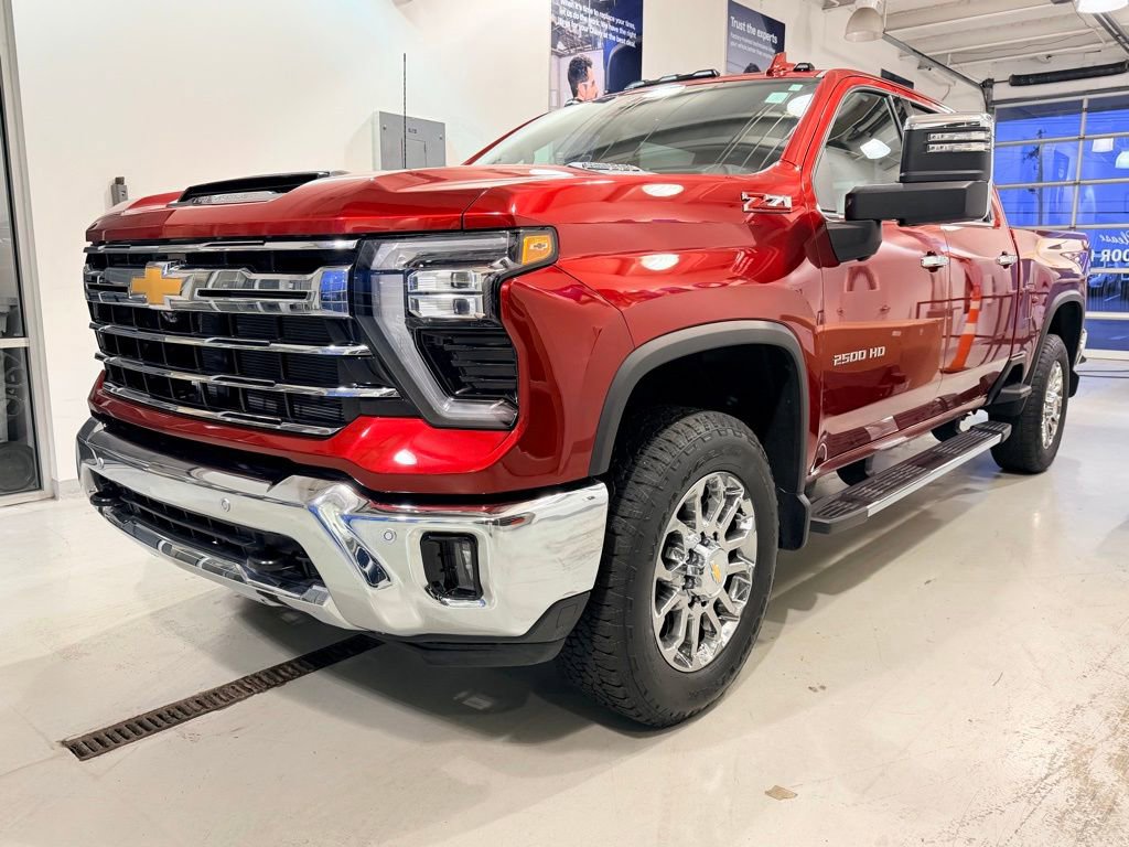 Used 2026 Chevrolet Silverado 2500 LTZ w/ LTZ Premium Package image 10