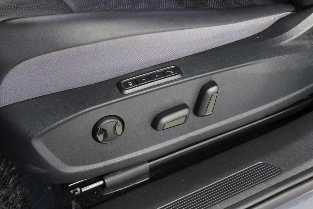 Certified 2023 Volkswagen ID.4 Pro S RWD image 23