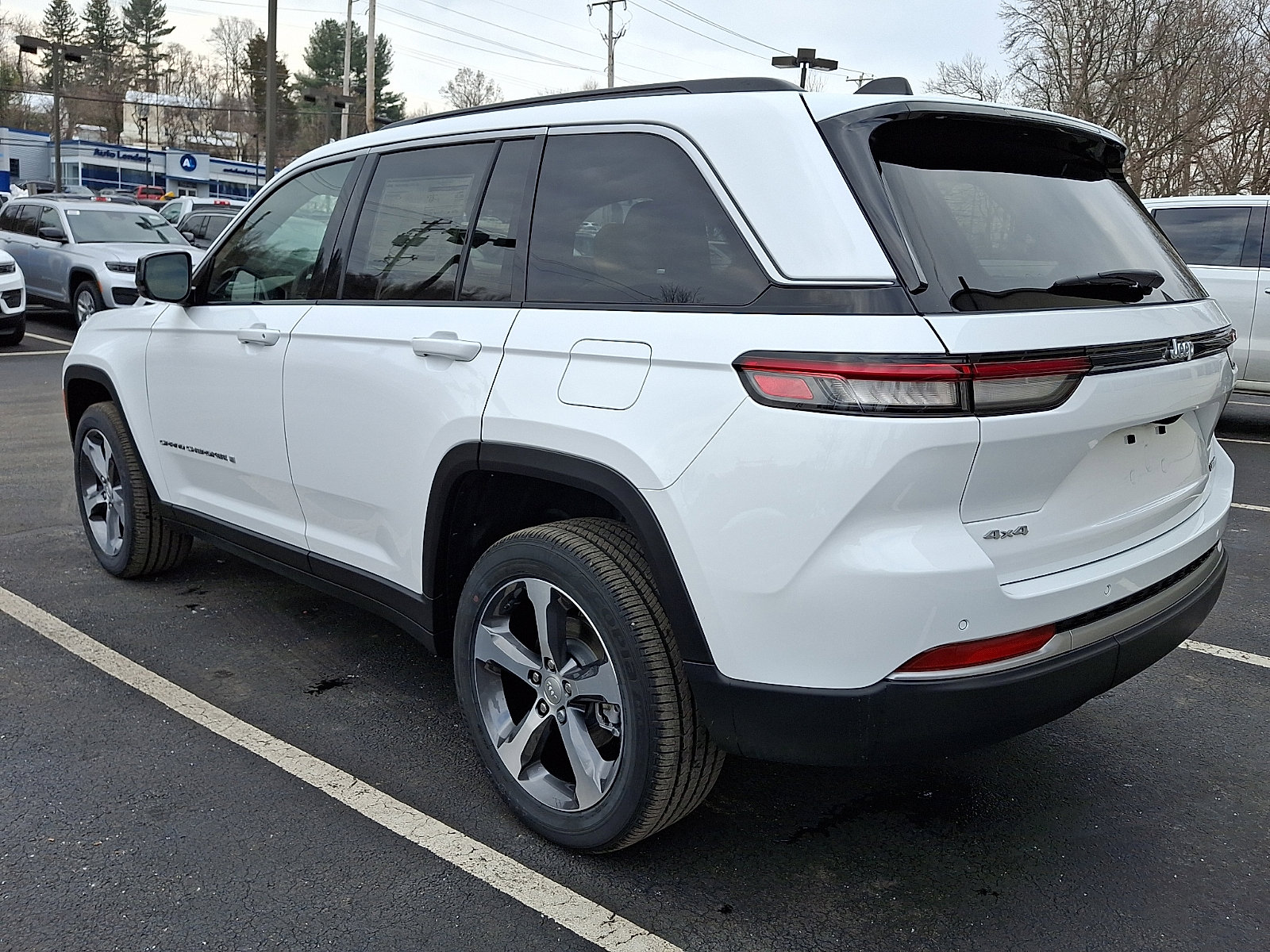 New 2026 Jeep Grand Cherokee Limited image 4