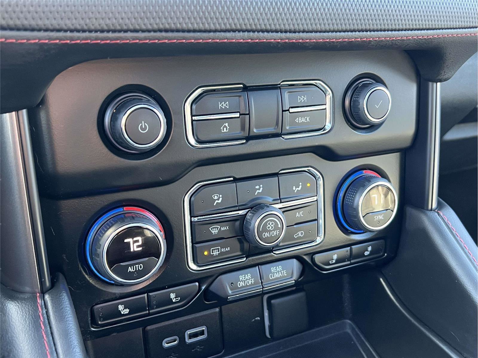 Used 2022 Chevrolet Tahoe RST image 32