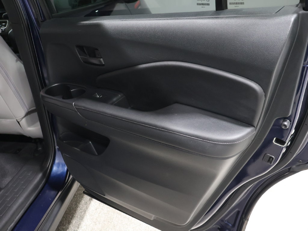 Used 2023 Honda Passport EX-L image 25