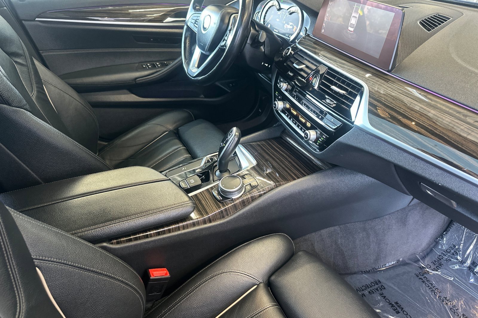 Used 2019 BMW 530i w/ Convenience Package RWD image 14
