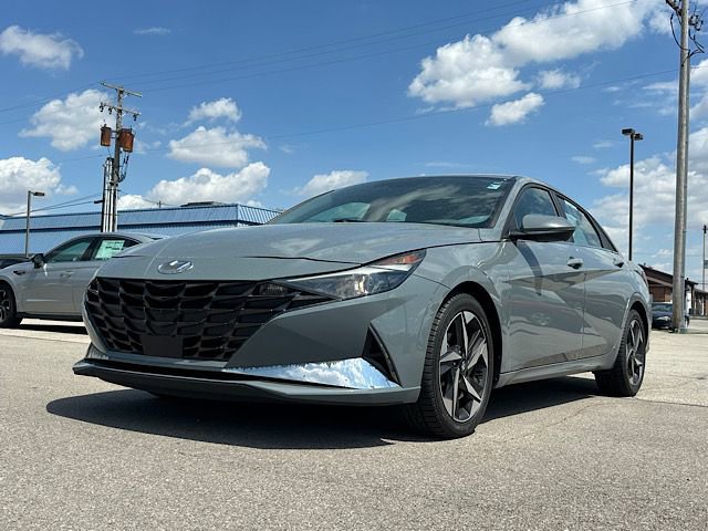 Used 2021 Hyundai Elantra SEL w/ Convenience + Premium Package image 1