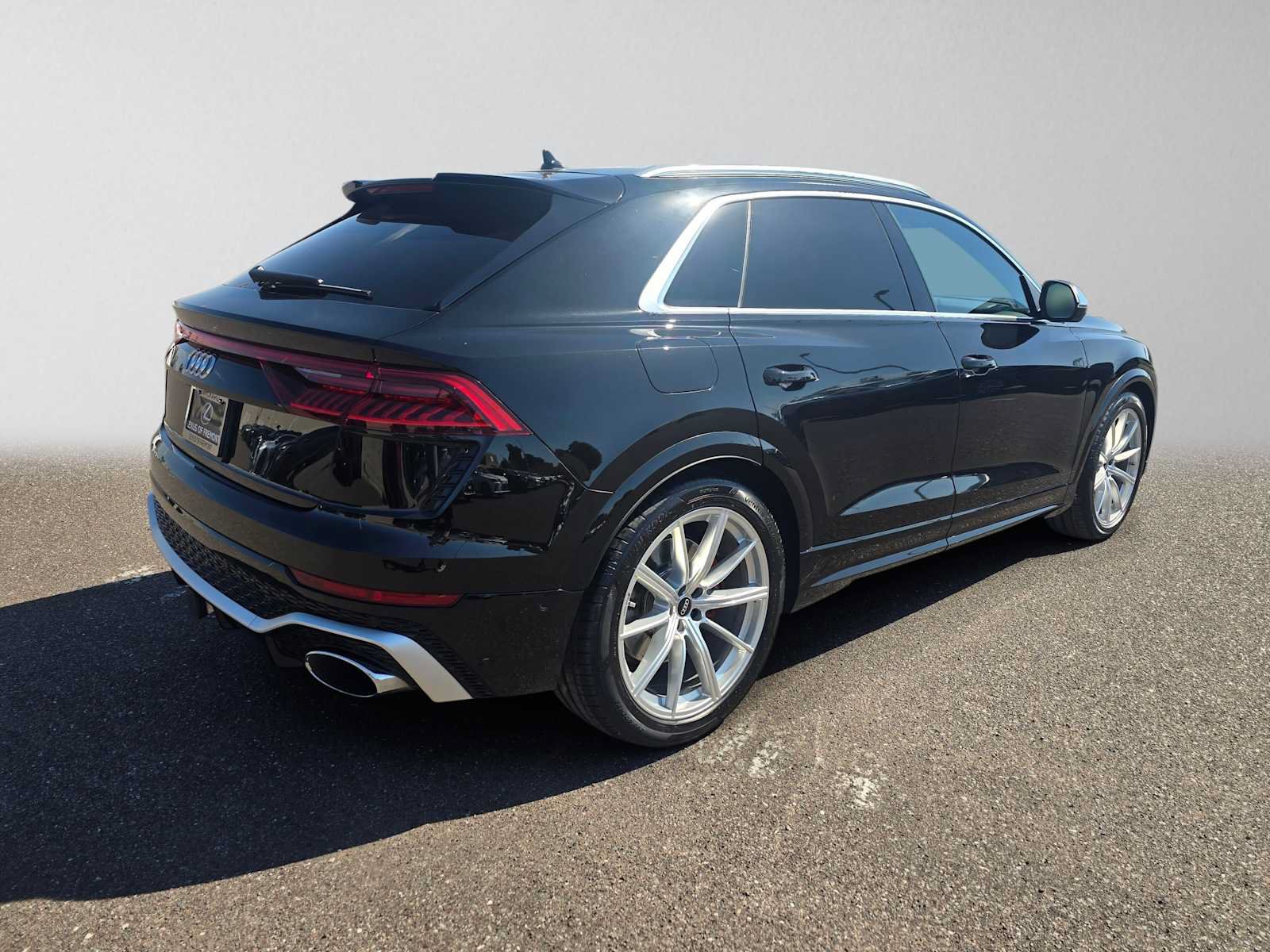 Used 2024 Audi RS Q8 AWD/4WD image 3