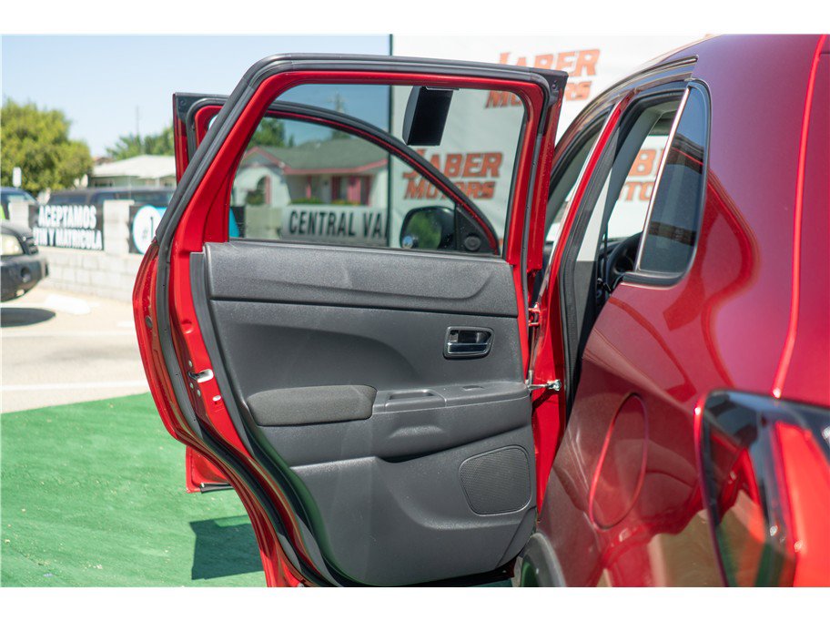 Used 2022 Mitsubishi Outlander Sport FWD image 15