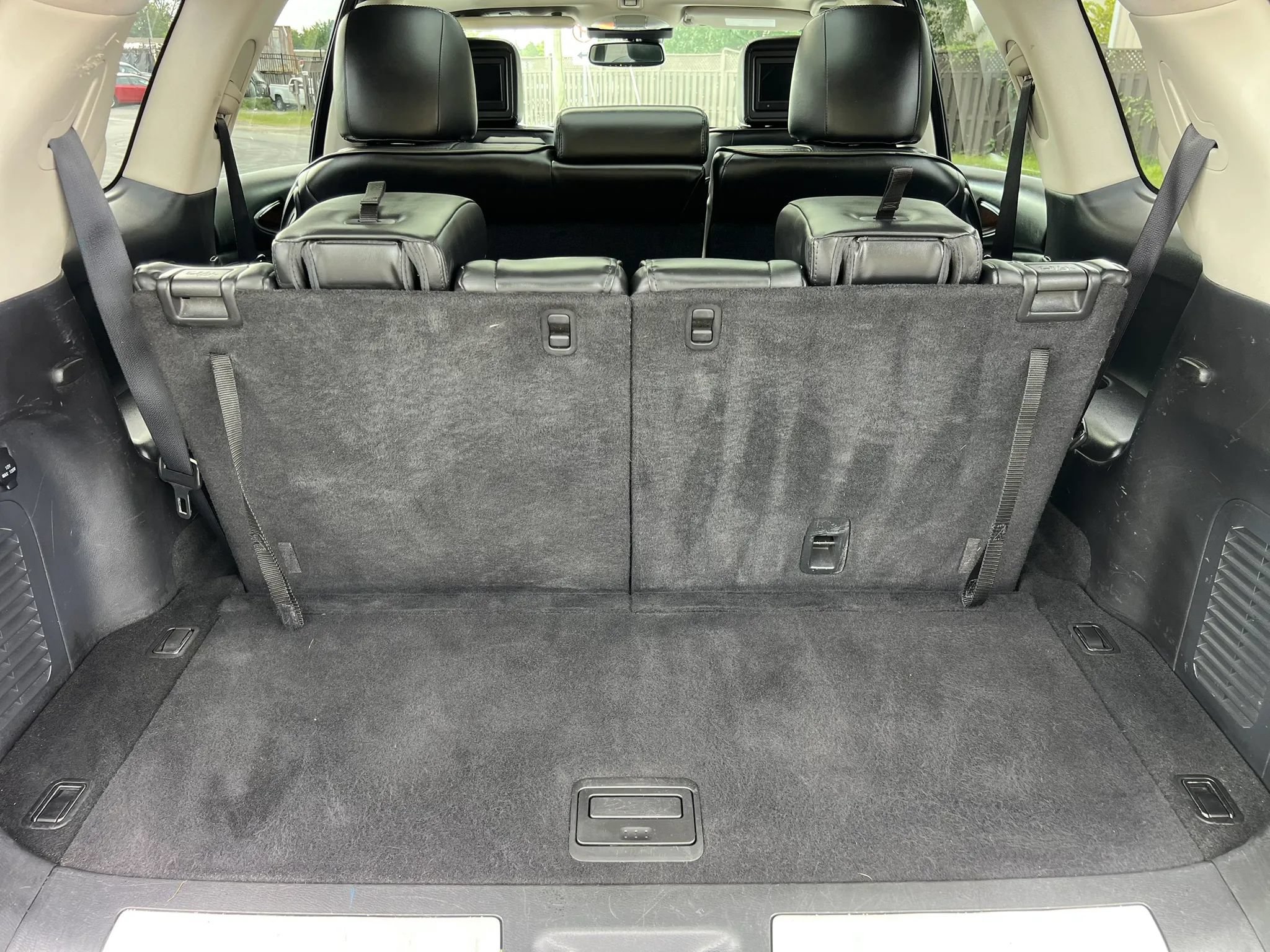 Used 2013 INFINITI JX35 AWD w/ Premium Pkg image 48