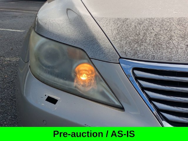 Used 2010 Lexus LS 460 w/ Comfort Pkg RWD image 11