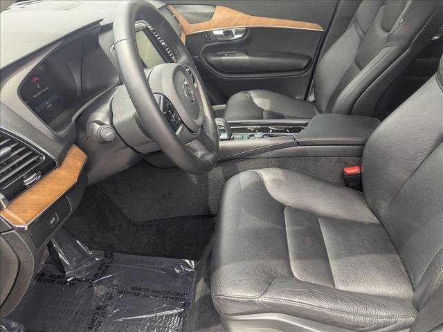 Used 2023 Volvo XC90 B6 Plus w/ Protection Package Premier image 16