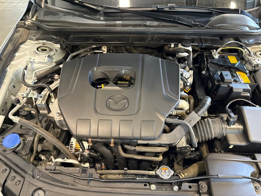 Certified 2025 MAZDA MAZDA3 s Sport FWD image 17