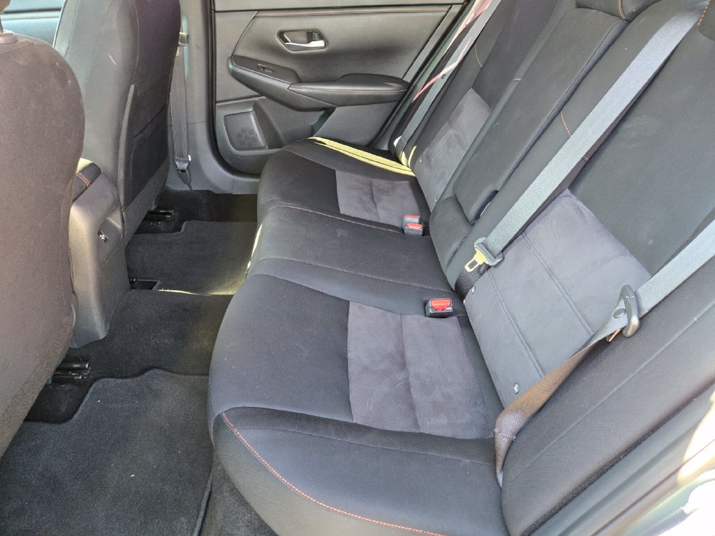 Certified 2024 Nissan Sentra SR FWD image 13