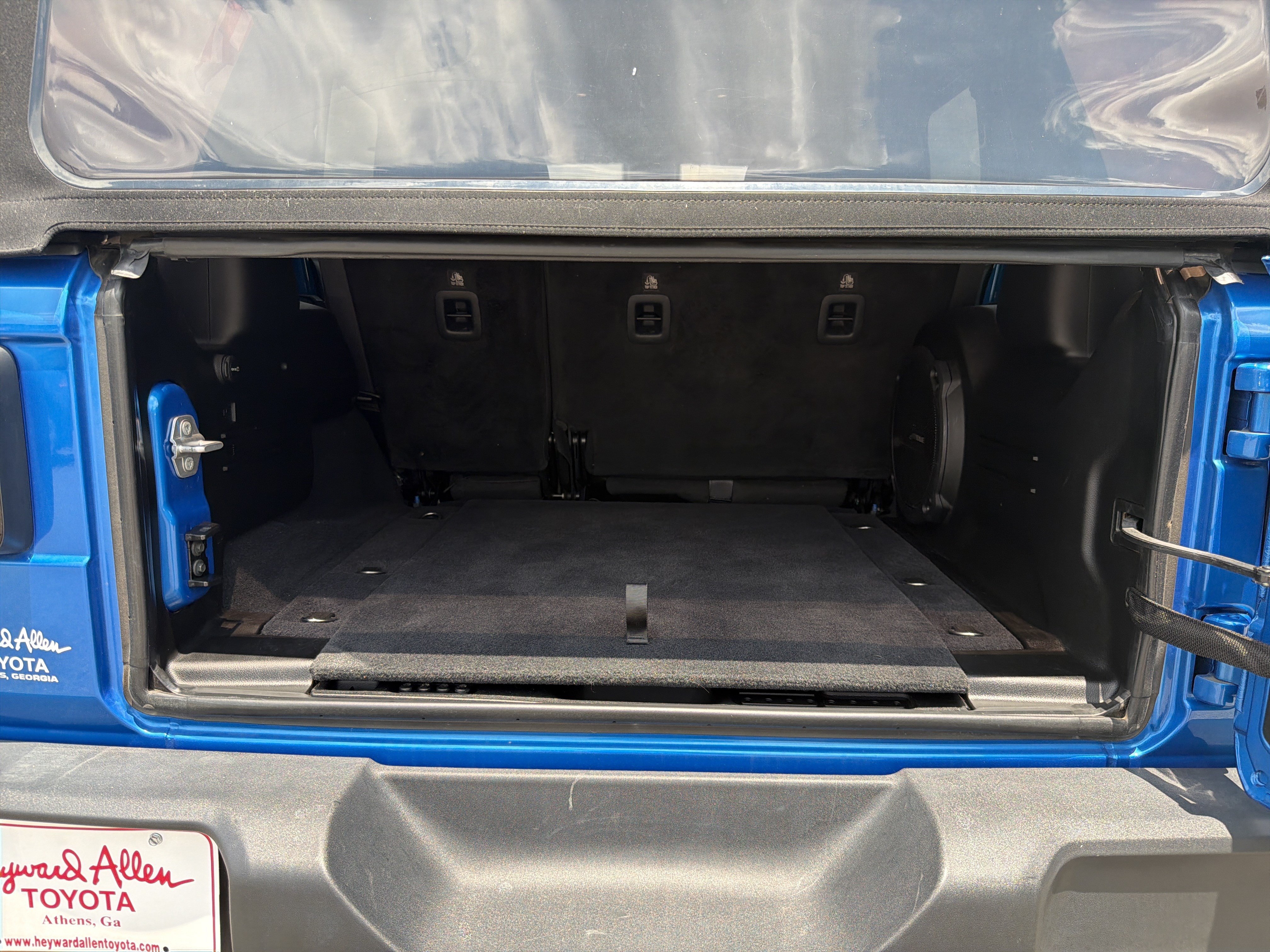 Used 2024 Jeep Wrangler Unlimited Sport AWD/4WD image 28