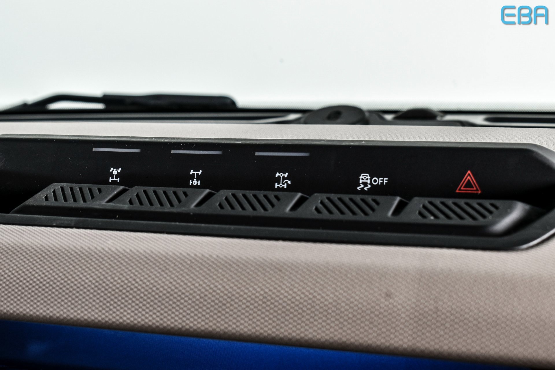 Used 2023 Ford Bronco Wildtrak image 26