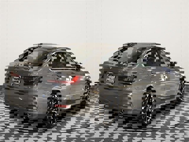 New 2026 BMW 330i xDrive xDrive w/ Premium Package image 4