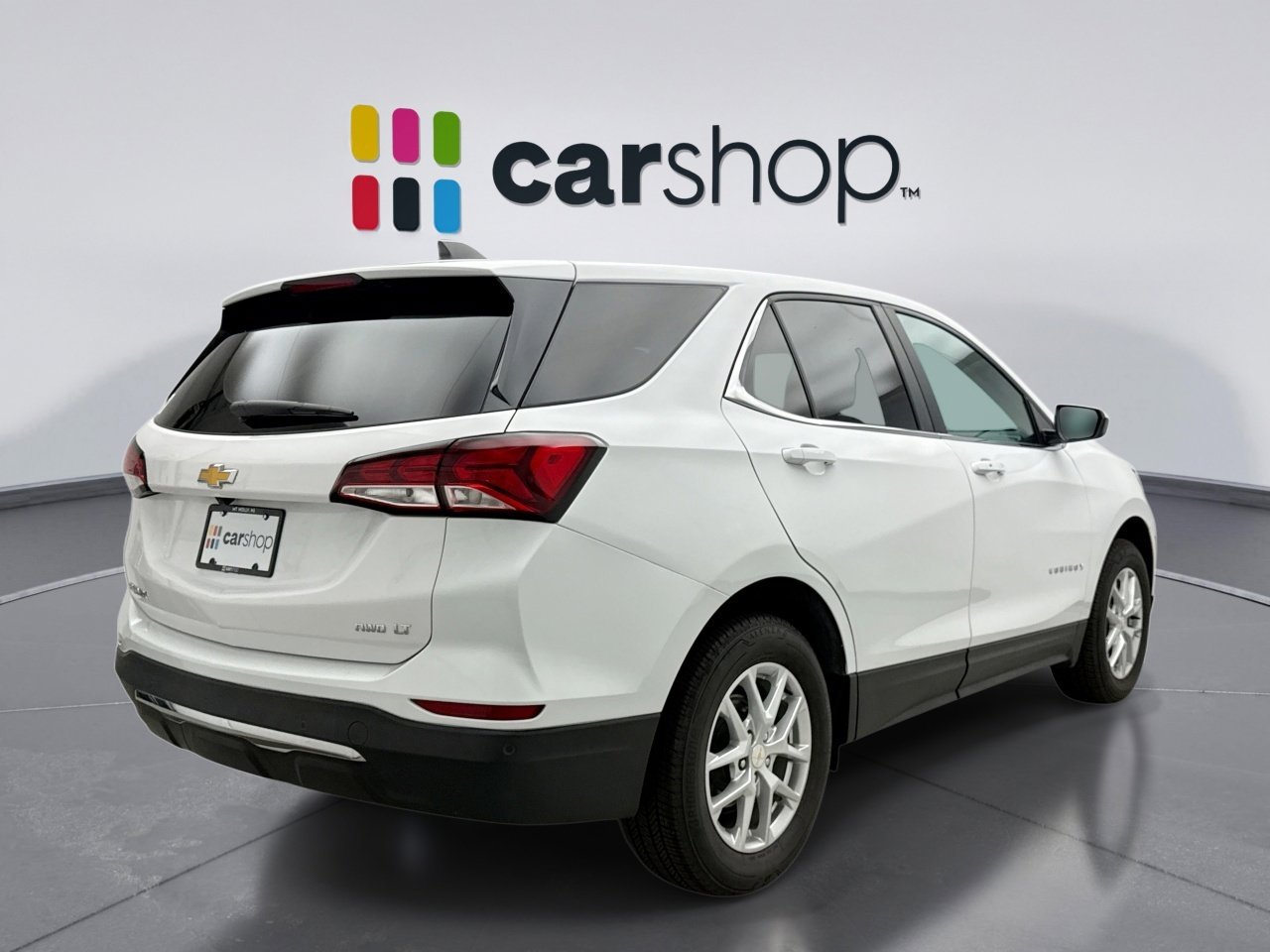 Used 2024 Chevrolet Equinox LT w/ Driver Convenience Package image 5