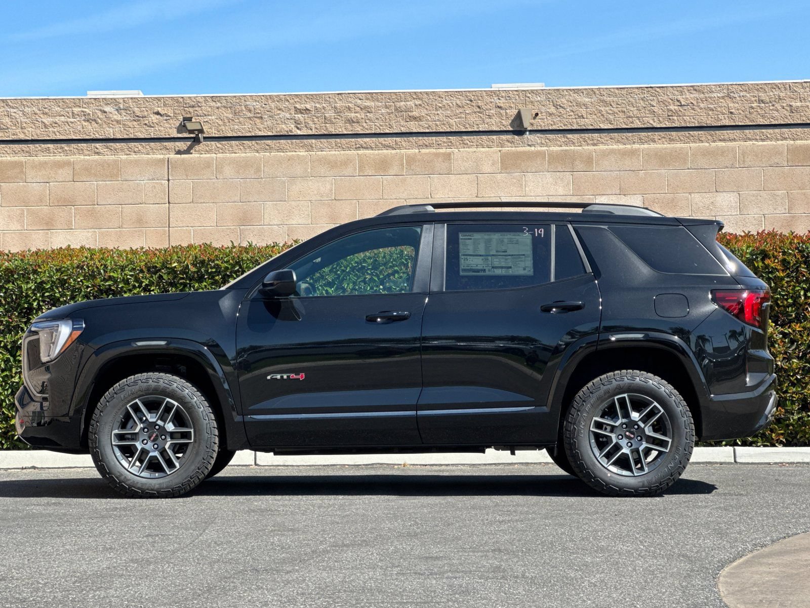 New 2026 GMC Terrain AT4 AWD/4WD image 7