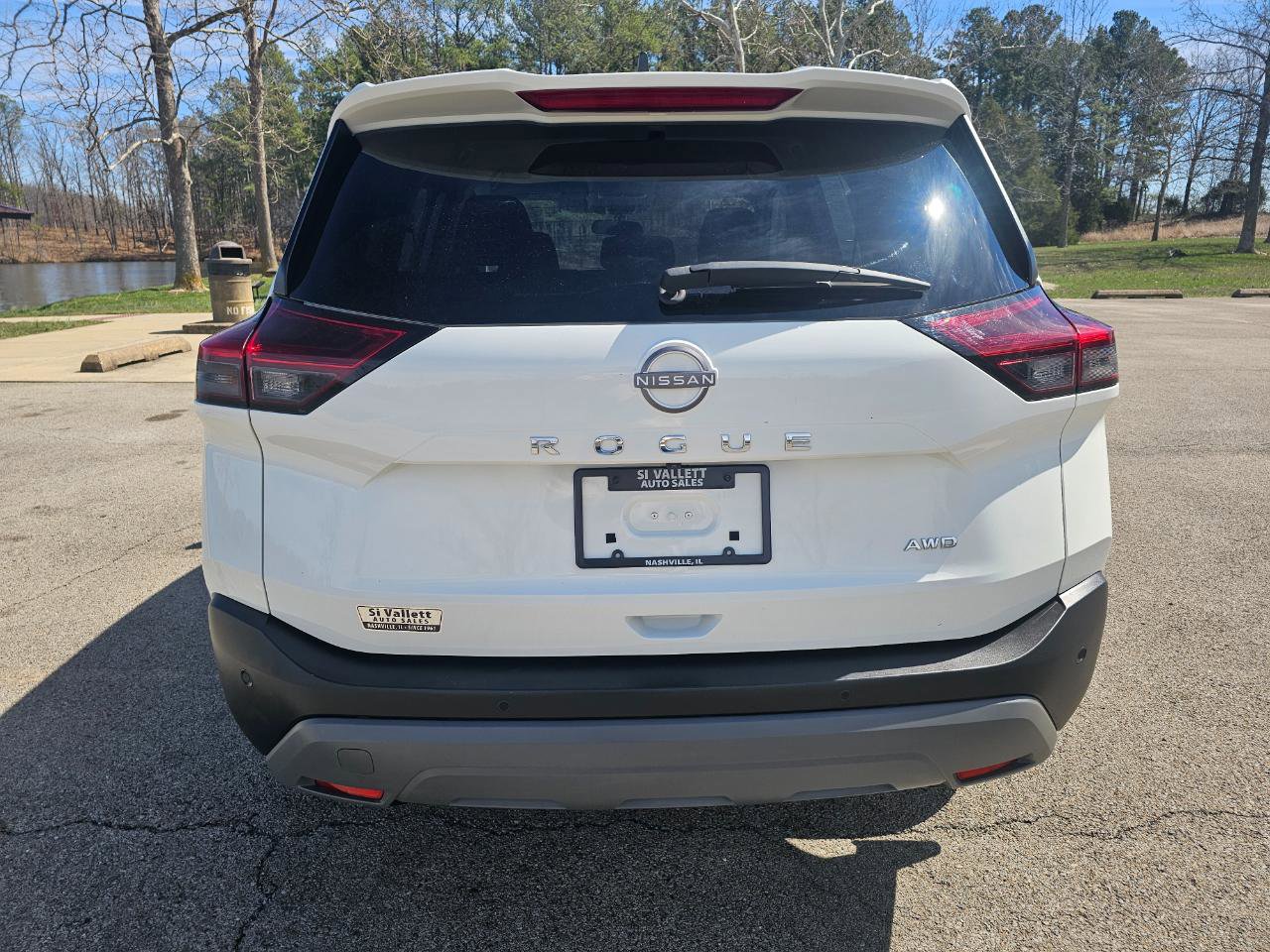 Used 2023 Nissan Rogue S image 7
