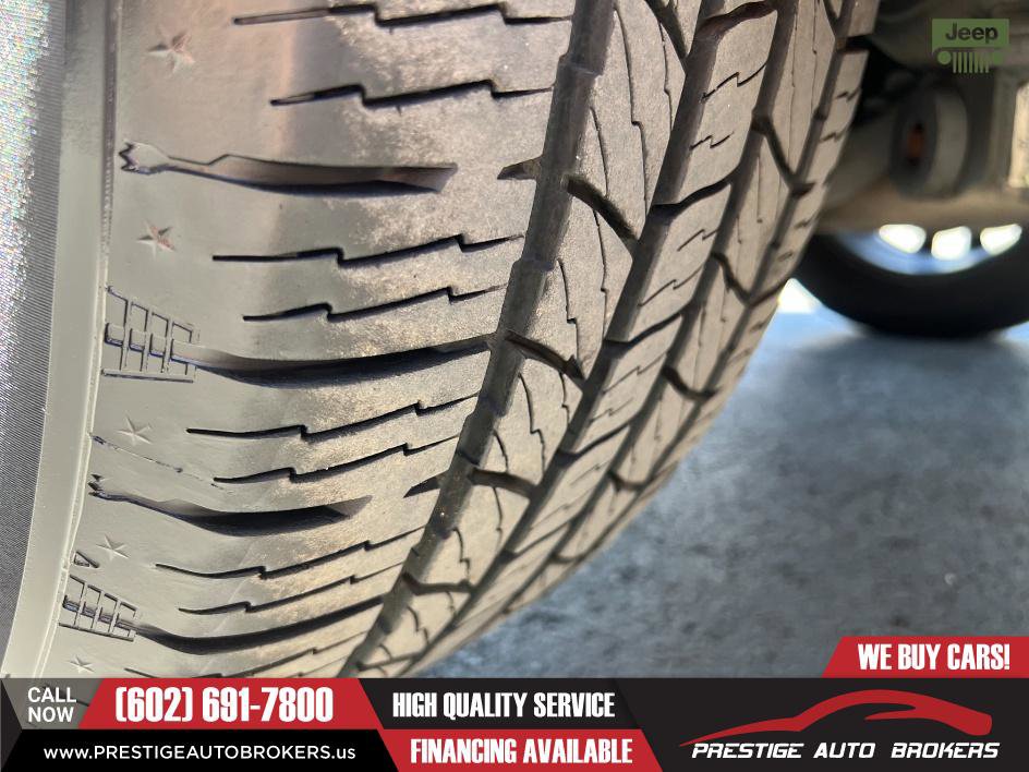 Used 2021 Jeep Grand Cherokee Limited w/ Trailer Tow Group IV image 23