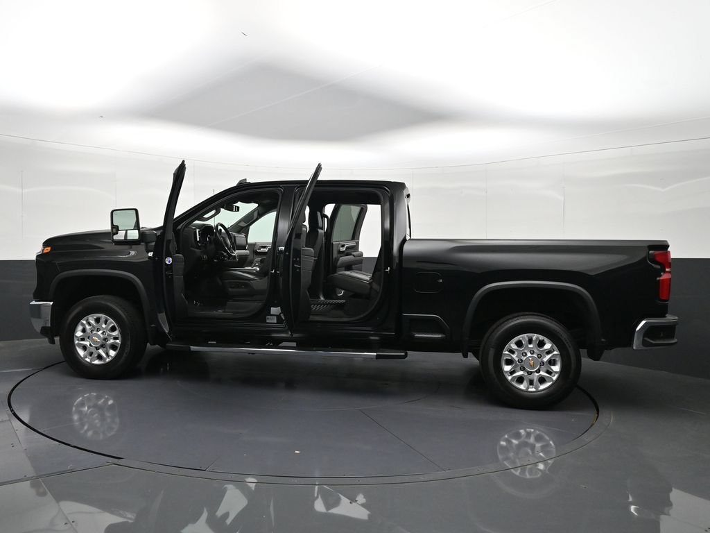 Used 2024 Chevrolet Silverado 2500 LTZ w/ LTZ Convenience Package AWD/4WD image 41