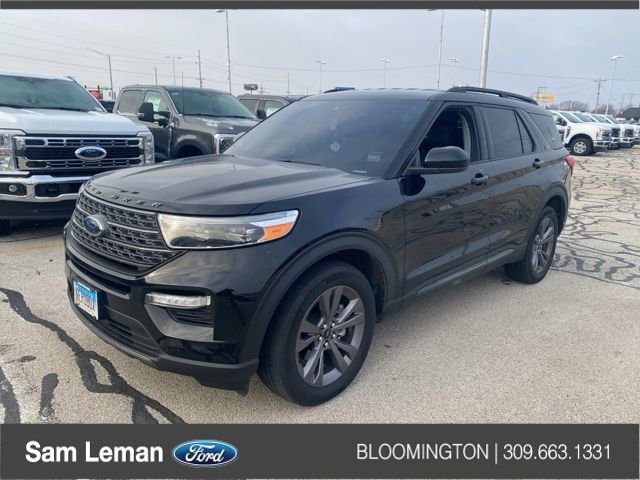 Used 2022 Ford Explorer XLT w/ Equipment Group 202A image 1
