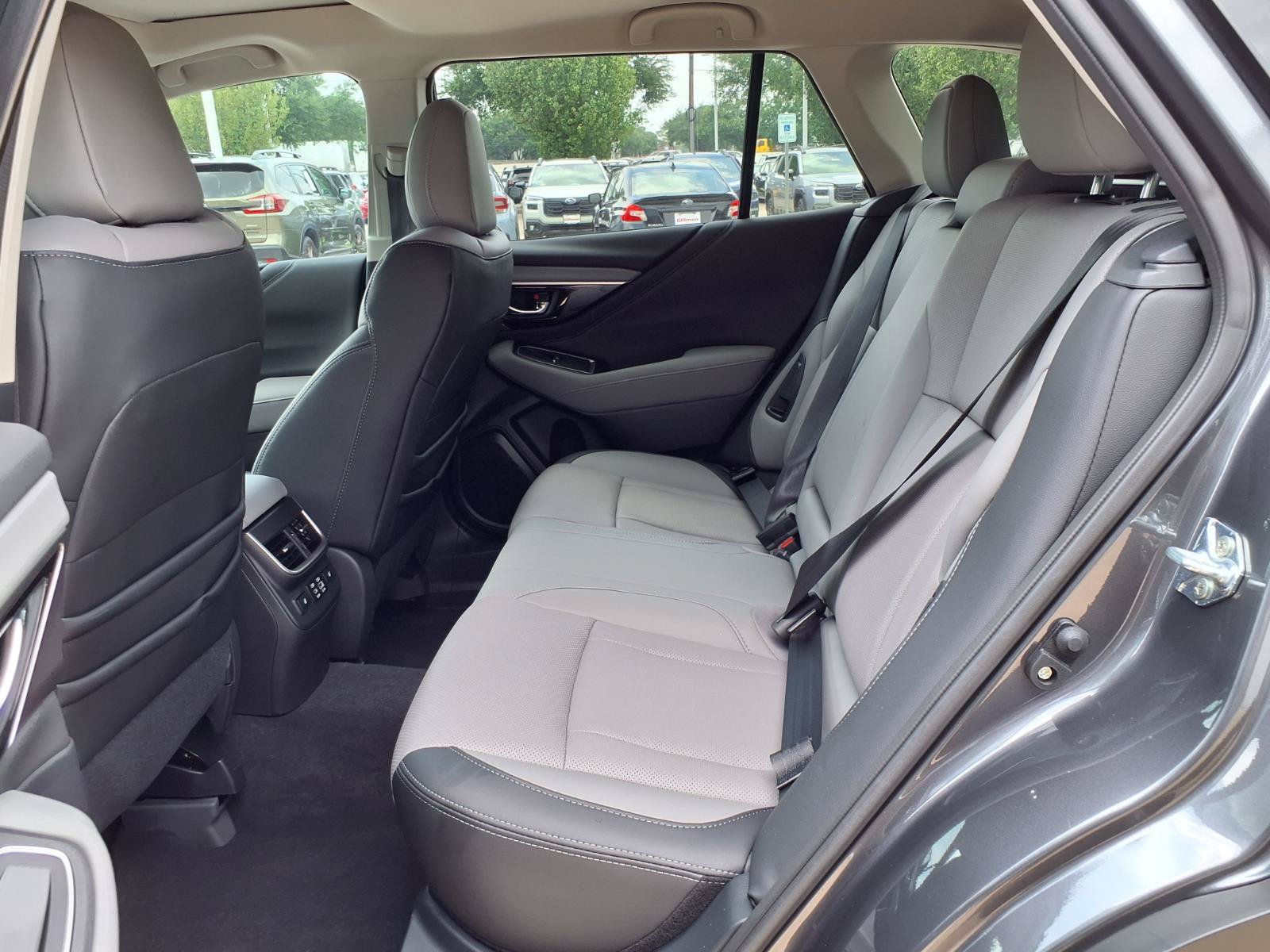 Certified 2025 Subaru Outback Limited AWD/4WD image 19