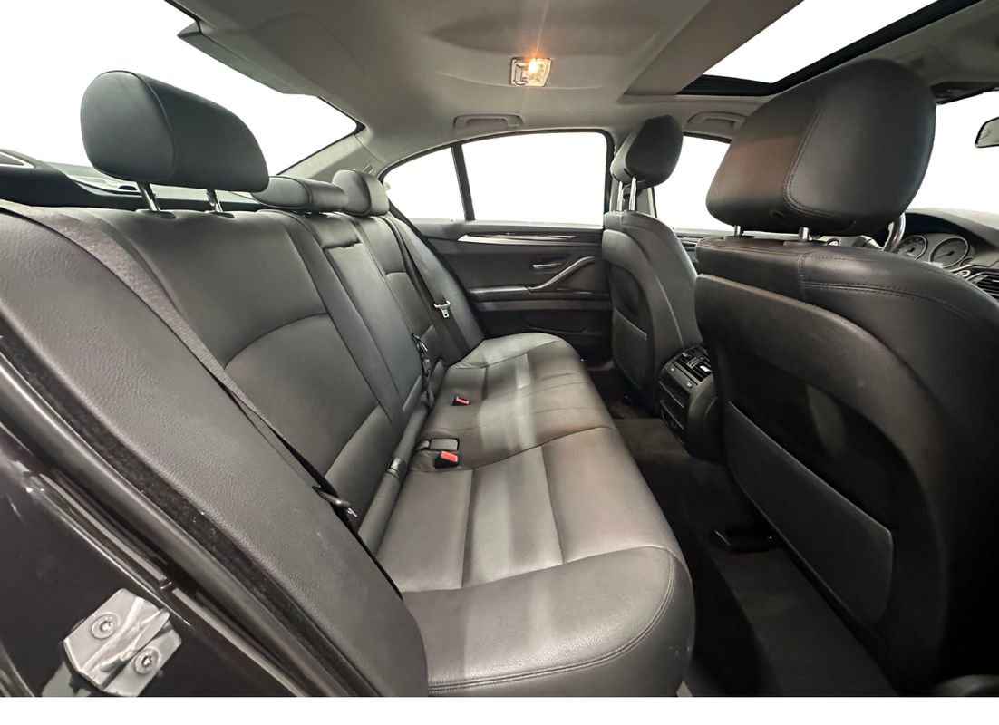 Used 2016 BMW 528i xDrive Sedan image 15