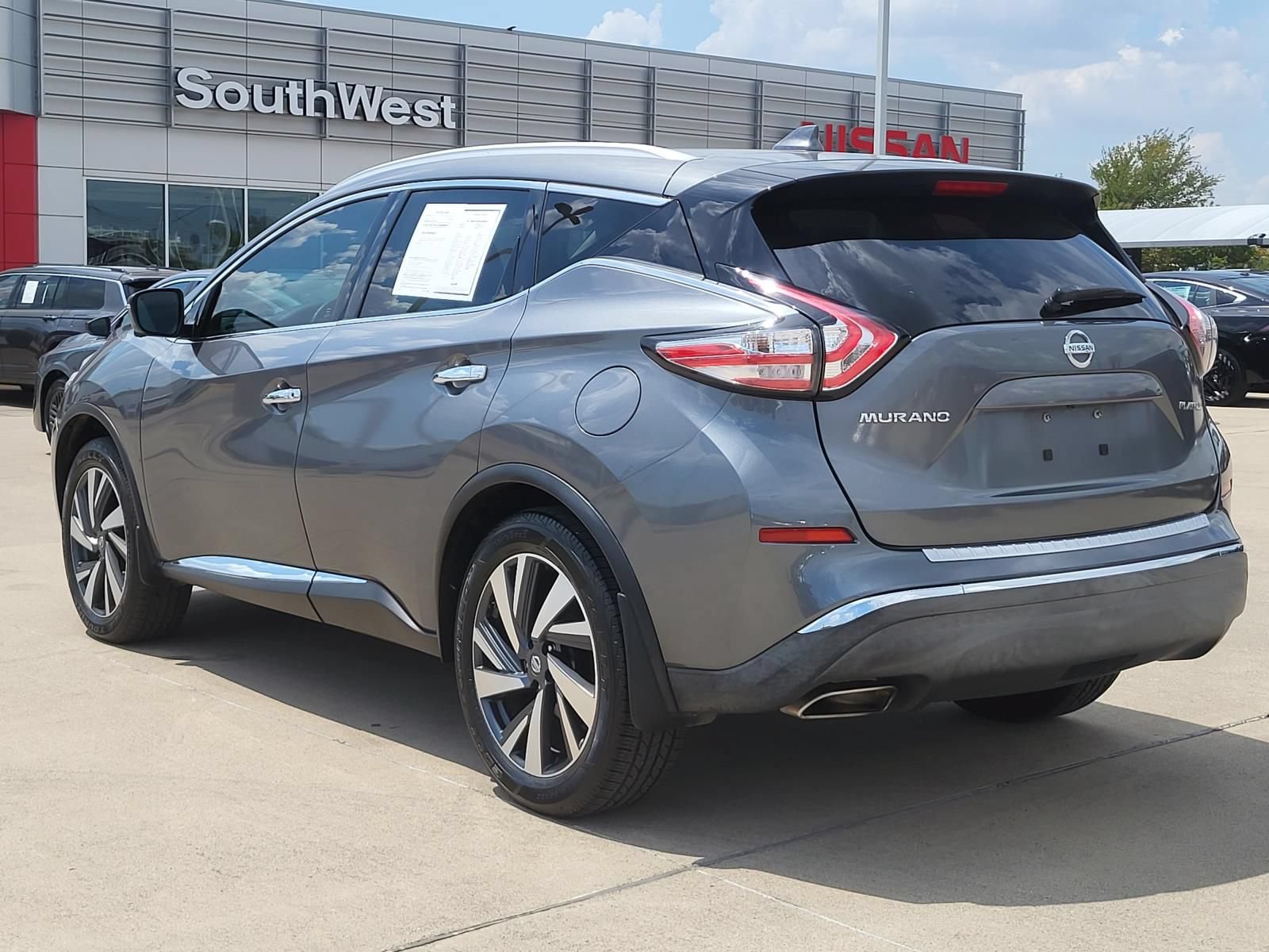 Certified 2017 Nissan Murano Platinum w/ Platinum Technology Package FWD image 8