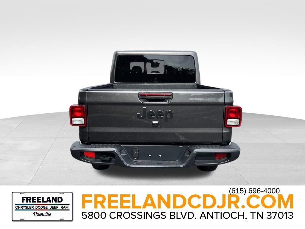 New 2025 Jeep Gladiator Sport AWD/4WD image 6