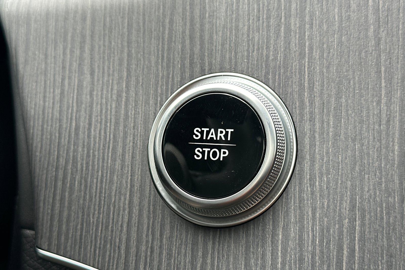 New 2025 Mercedes-Benz EQE 350+ 4MATIC SUV image 28