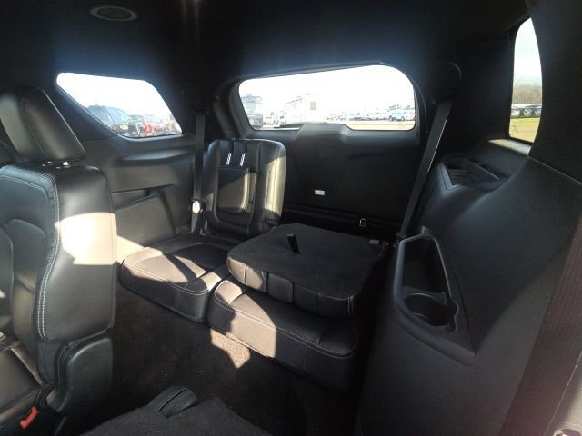 Used 2019 Ford Explorer Limited w/ Ford Safe & Smart Package image 17