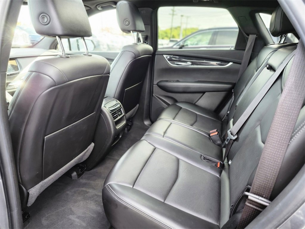 Certified 2021 Cadillac XT5 Premium Luxury image 11