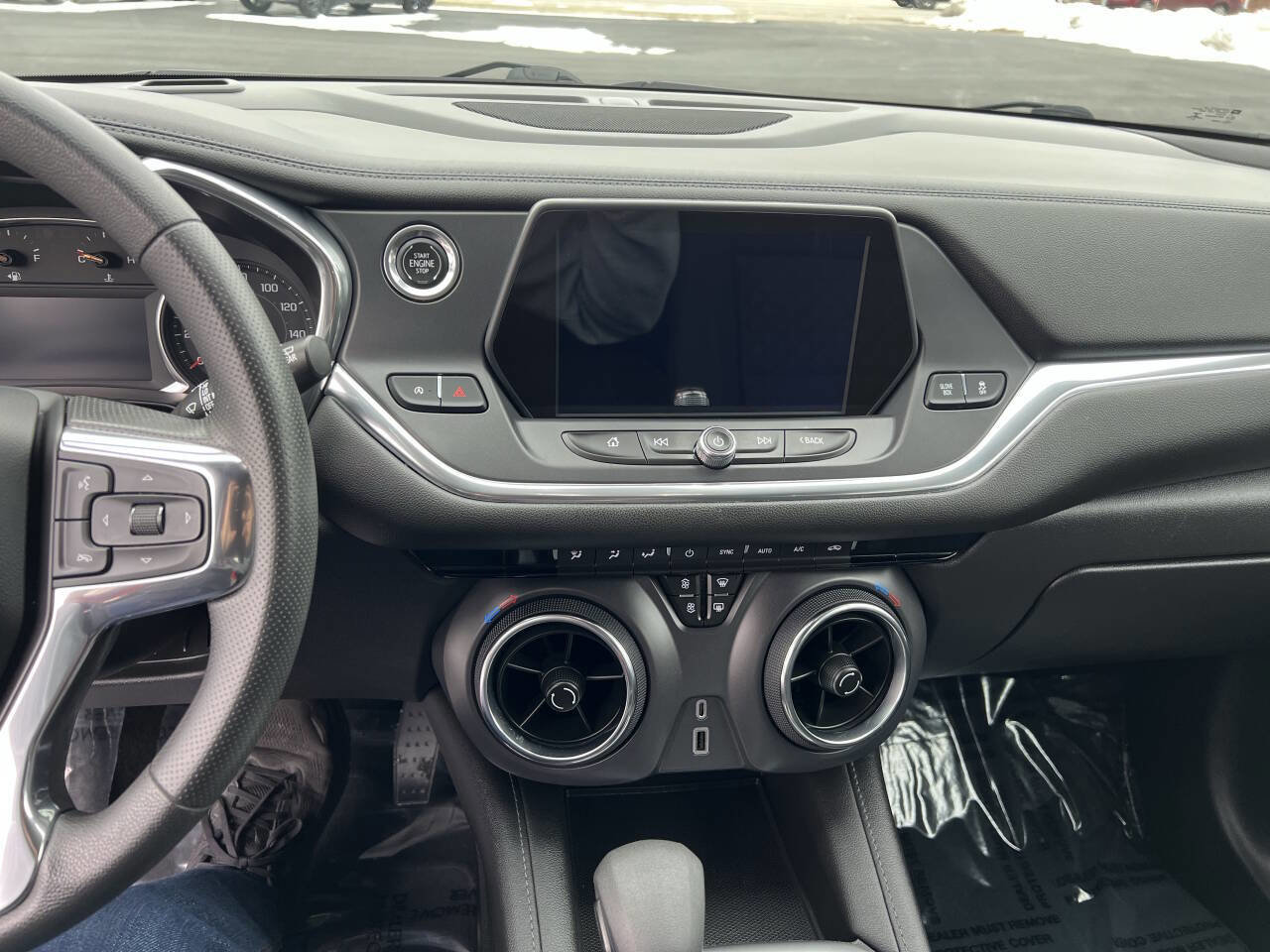 Used 2021 Chevrolet Blazer LT image 19