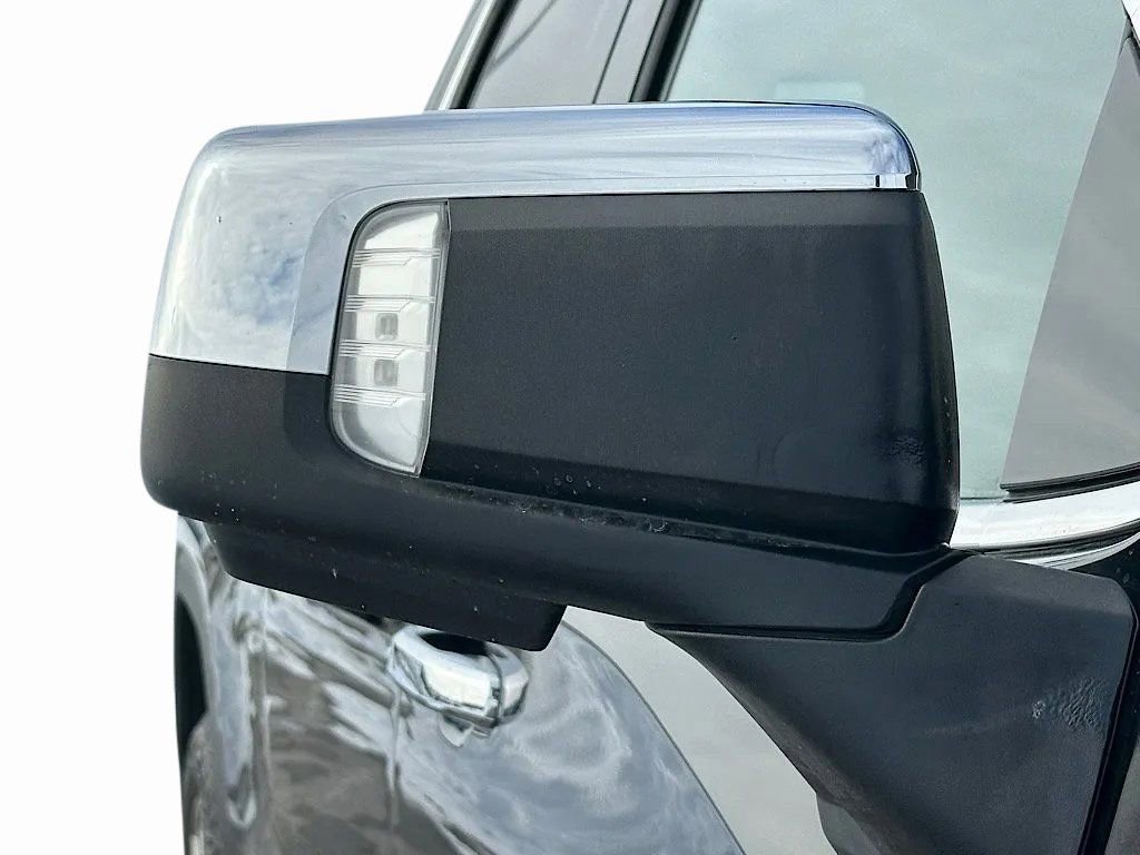 Used 2023 GMC Sierra 1500 Denali w/ Technology Package image 9