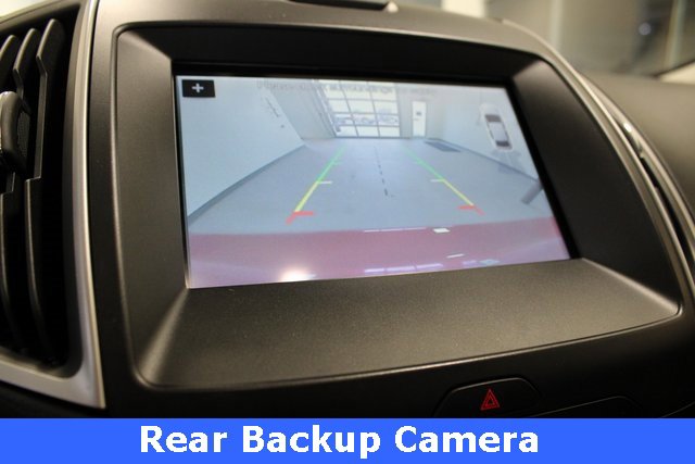 Used 2022 Ford Escape SE w/ Cold Weather Package image 3