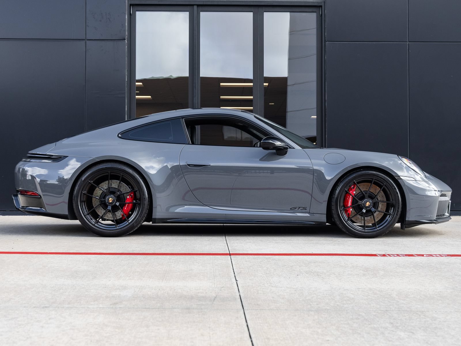 Certified 2025 Porsche 911 Carrera 4 GTS AWD/4WD image 12