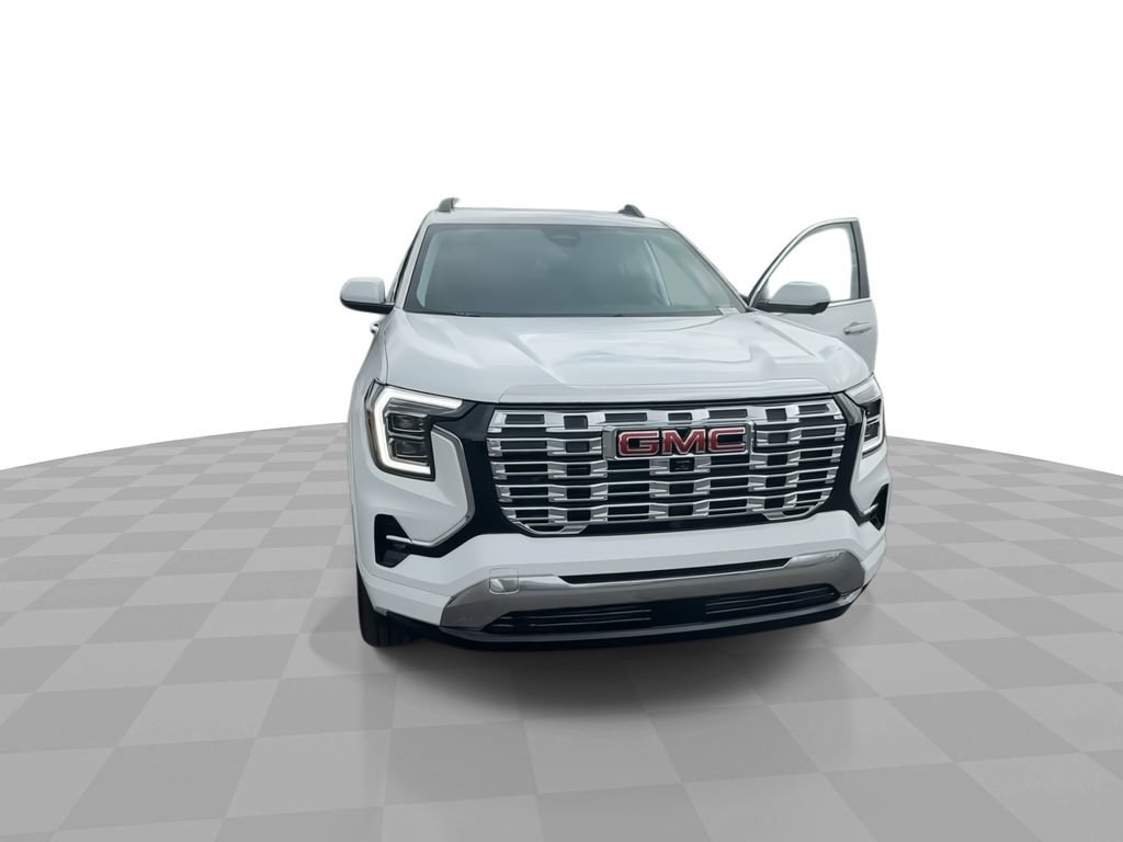 Certified 2026 GMC Terrain Denali AWD/4WD image 3