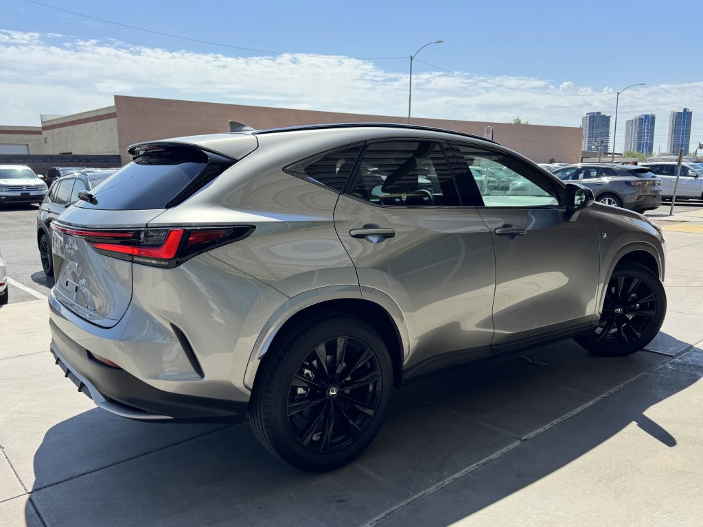Used 2022 Lexus NX 350 F Sport image 4